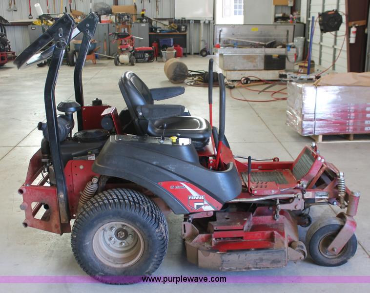image for item AK9608 Ferris IS1500Z ZTR commercial lawn mower