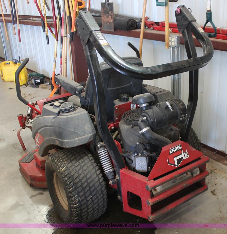image for item AK9609 (2) Ferris IS1500Z ZTR commercial lawn mowers