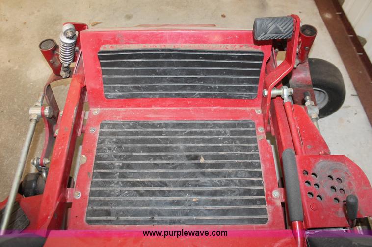 image for item AK9609 (2) Ferris IS1500Z ZTR commercial lawn mowers