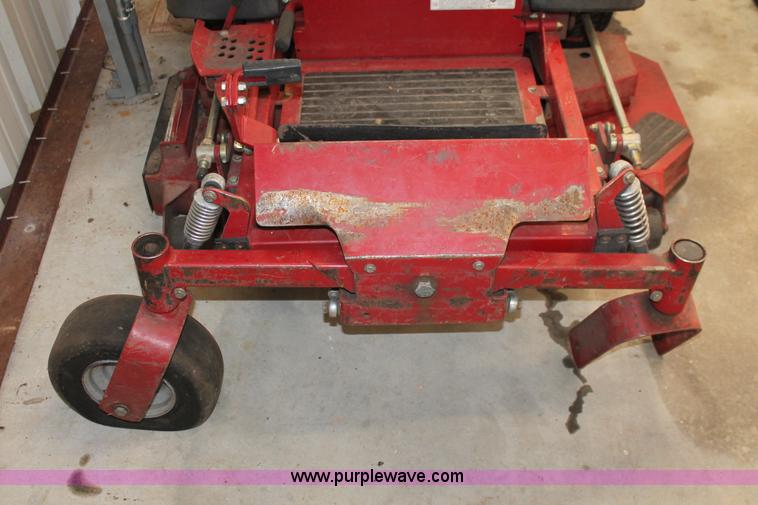 image for item AK9609 (2) Ferris IS1500Z ZTR commercial lawn mowers