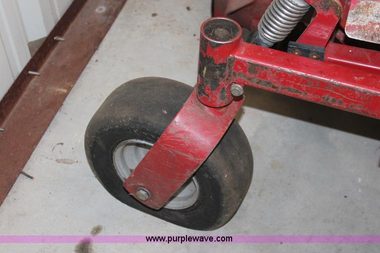 image for item AK9609 (2) Ferris IS1500Z ZTR commercial lawn mowers