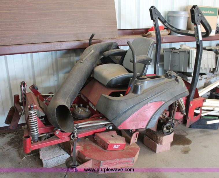 image for item AK9609 (2) Ferris IS1500Z ZTR commercial lawn mowers