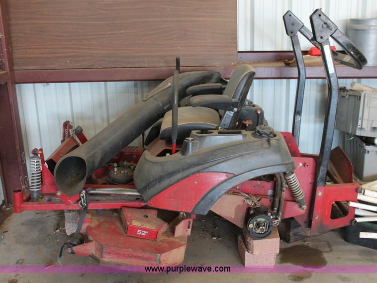 image for item AK9609 (2) Ferris IS1500Z ZTR commercial lawn mowers