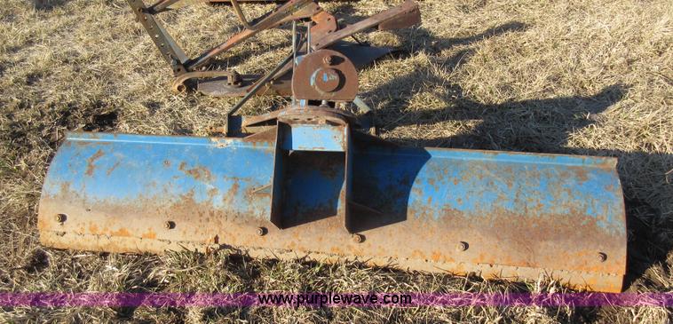 image for item AV9937 6'W blade