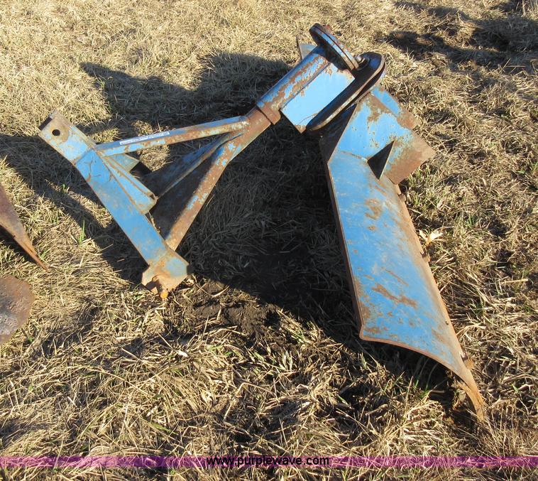 image for item AV9937 6'W blade