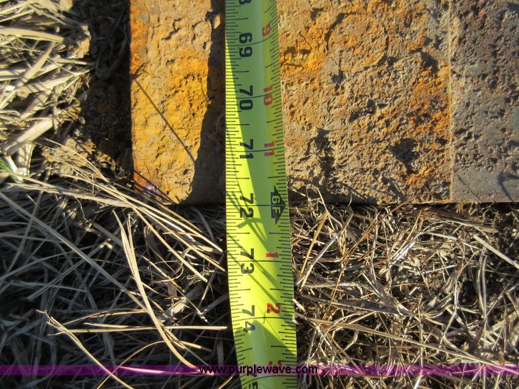 image for item AV9937 6'W blade