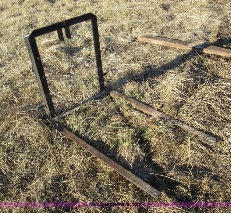 image for item AV9940 Bale spike