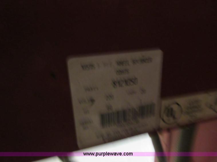 image for item AW9076 Coats 1050 wheel balancer