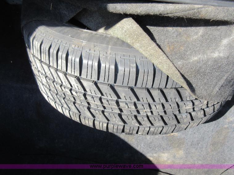 image for item AW9084 2003 Ford Crown Victoria Police Interceptor