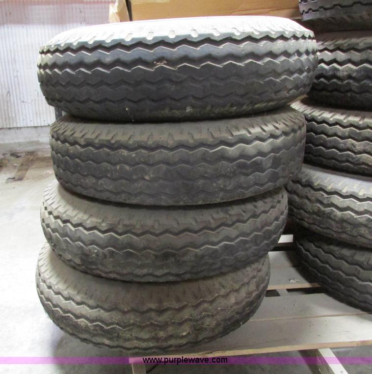 image for item AY9696 (9) tires and wheels