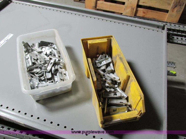 image for item AY9706 (30) pieces of racking