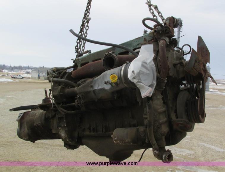 image for item AY9709 Detroit Diesel six cylinder diesel engine