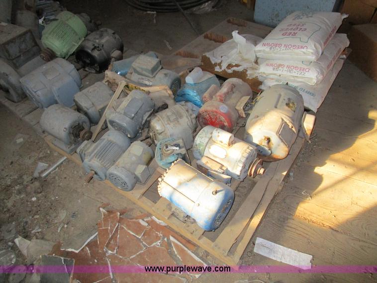 image for item BA9395 (15) electric motors