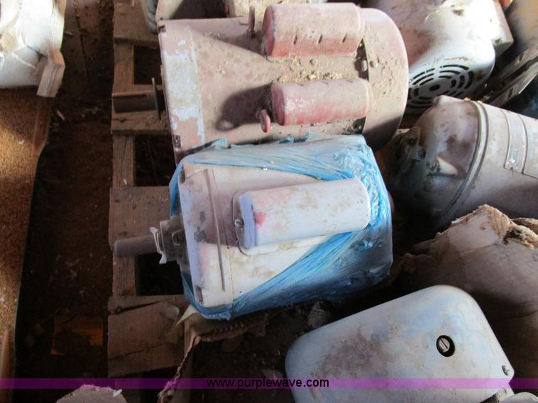 image for item BA9395 (15) electric motors