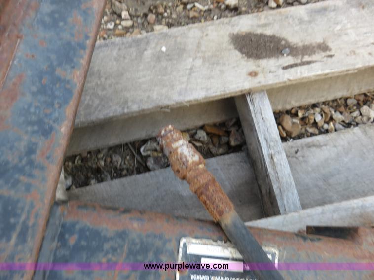 image for item BM9946 Leon Ram hydraulic auger