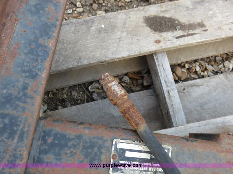 image for item BM9946 Leon Ram hydraulic auger