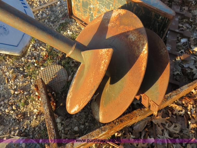 image for item BM9946 Leon Ram hydraulic auger