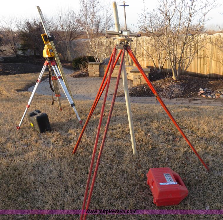 image for item BM9947 Assorted items