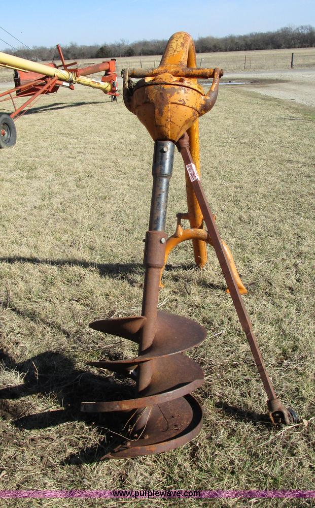 image for item D2289 Post hole auger