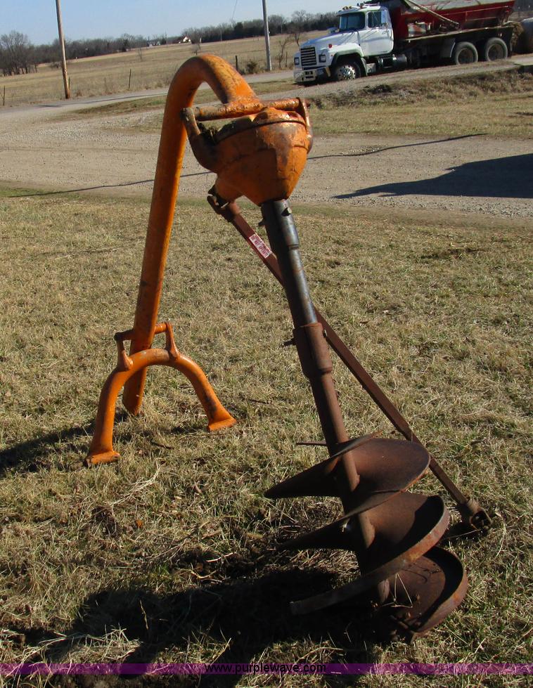 image for item D2289 Post hole auger