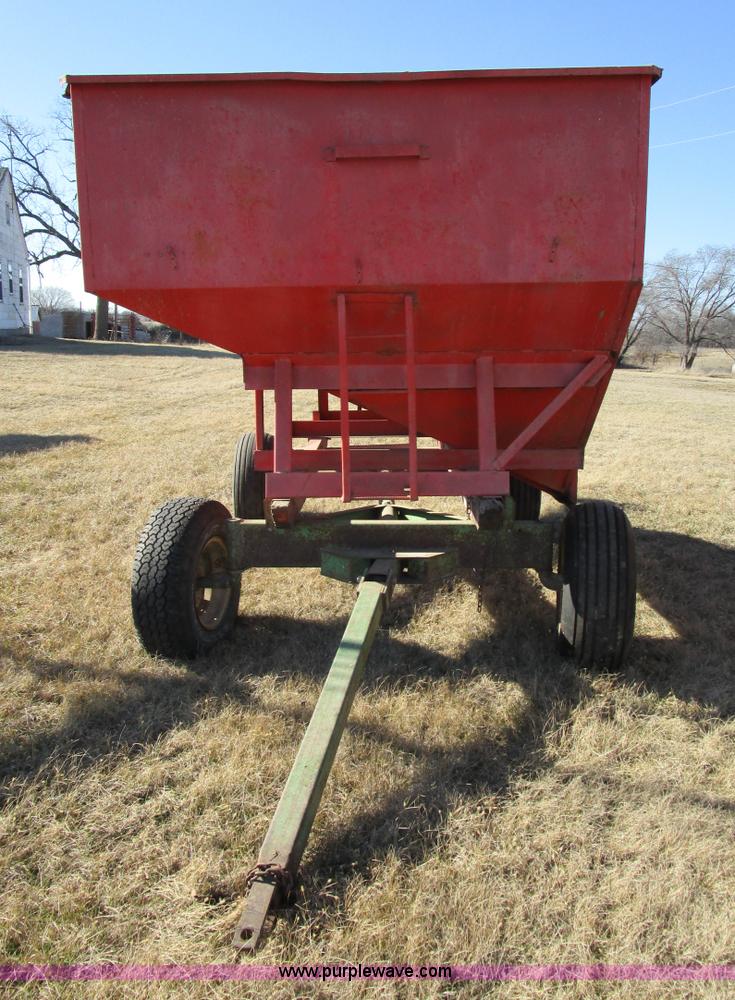 image for item D2294 Gravity wagon