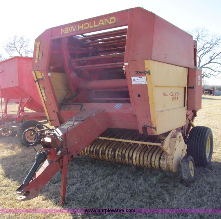 image for item D2295 1989 New Holland 853 round baler