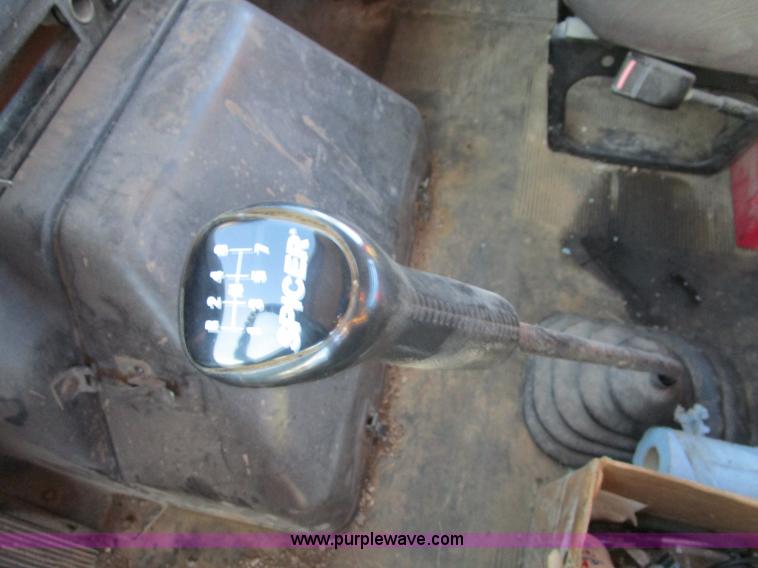 image for item D2296 1996 International 8100 flatbed truck