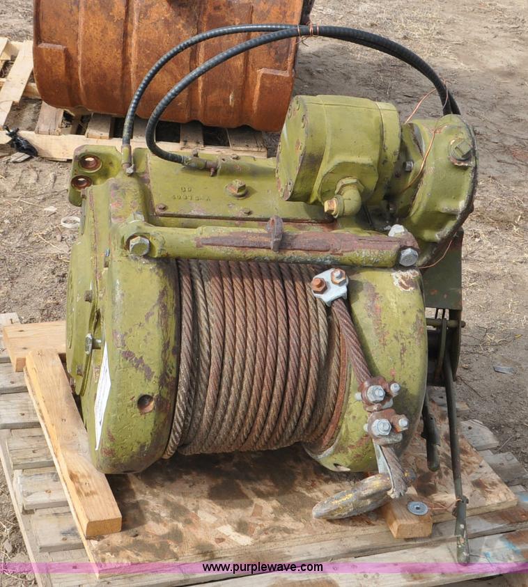 image for item F2191 Cargo E-30-SG winch