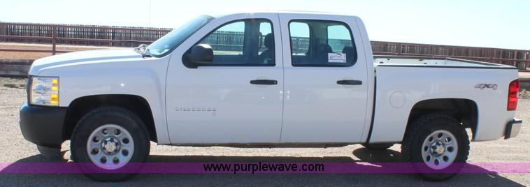 image for item H1623 2012 Chevrolet Silverado 1500 Crew Cab pickup truck