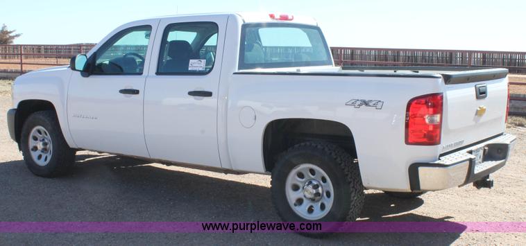 image for item H1623 2012 Chevrolet Silverado 1500 Crew Cab pickup truck
