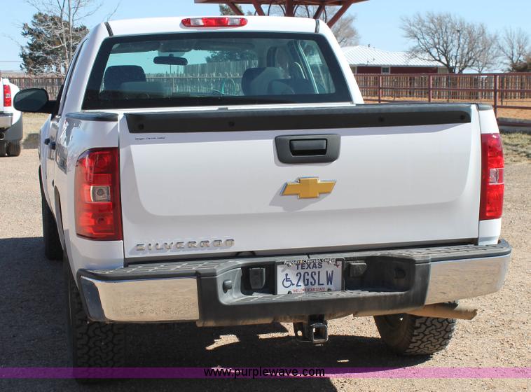image for item H1623 2012 Chevrolet Silverado 1500 Crew Cab pickup truck