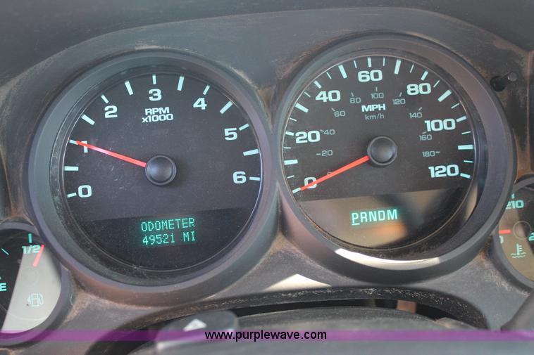 image for item H1623 2012 Chevrolet Silverado 1500 Crew Cab pickup truck