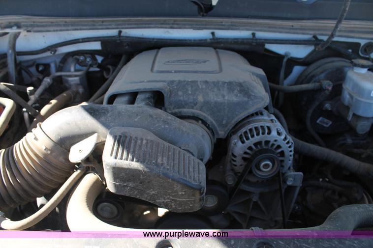 image for item H1623 2012 Chevrolet Silverado 1500 Crew Cab pickup truck