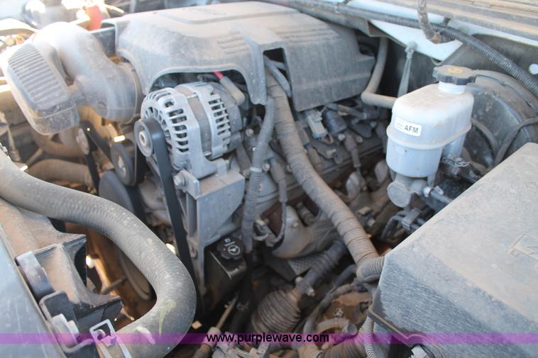 image for item H1623 2012 Chevrolet Silverado 1500 Crew Cab pickup truck