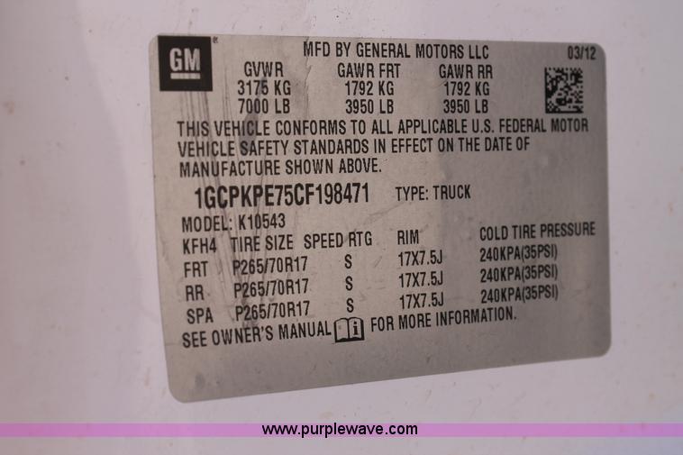 image for item H1623 2012 Chevrolet Silverado 1500 Crew Cab pickup truck