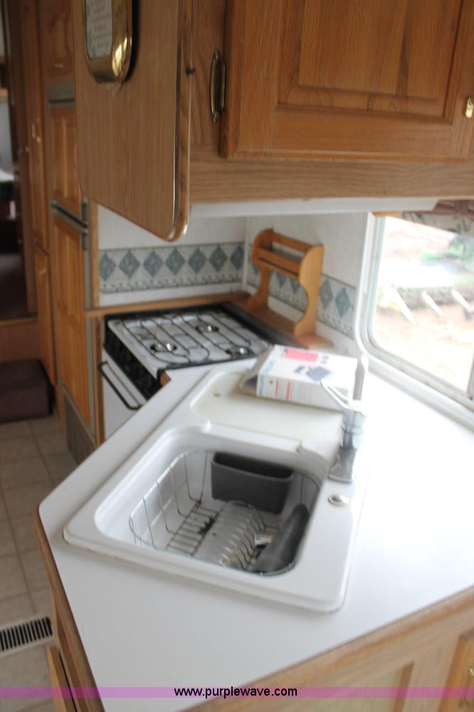 image for item H1638 2002 Forest River Wildcat camper