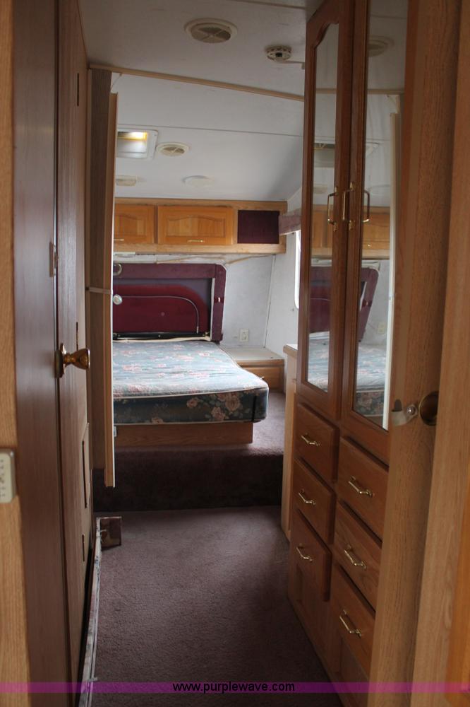 image for item H1638 2002 Forest River Wildcat camper