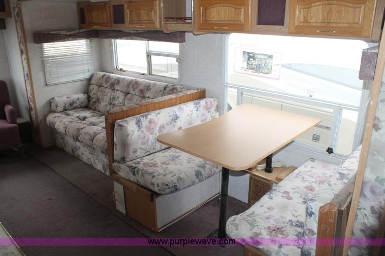 image for item H1638 2002 Forest River Wildcat camper