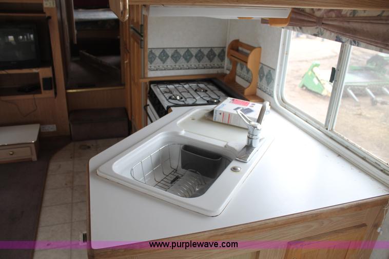 image for item H1638 2002 Forest River Wildcat camper