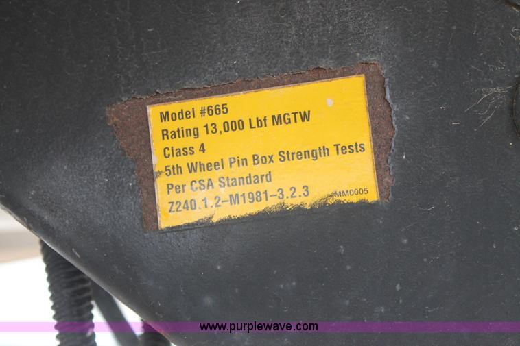 image for item H1638 2002 Forest River Wildcat camper