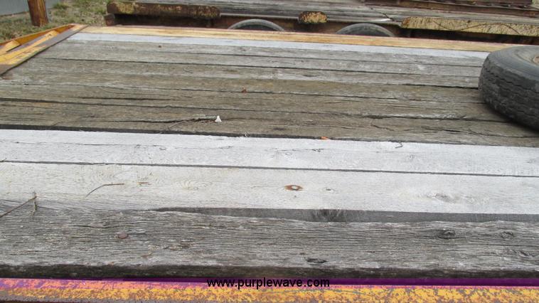 image for item I3100 1984 Belshe T-8 trailer