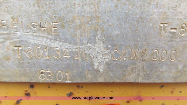 image for item I3100 1984 Belshe T-8 trailer