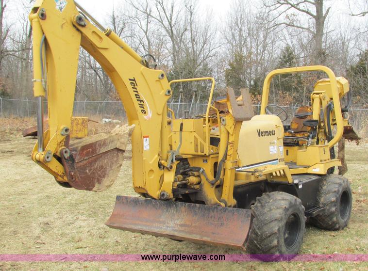 image for item I3103 Vermeer RT850 cable plow