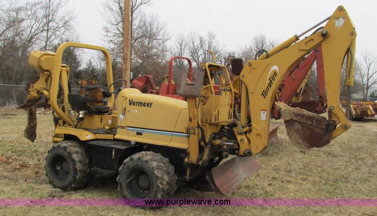 image for item I3103 Vermeer RT850 cable plow