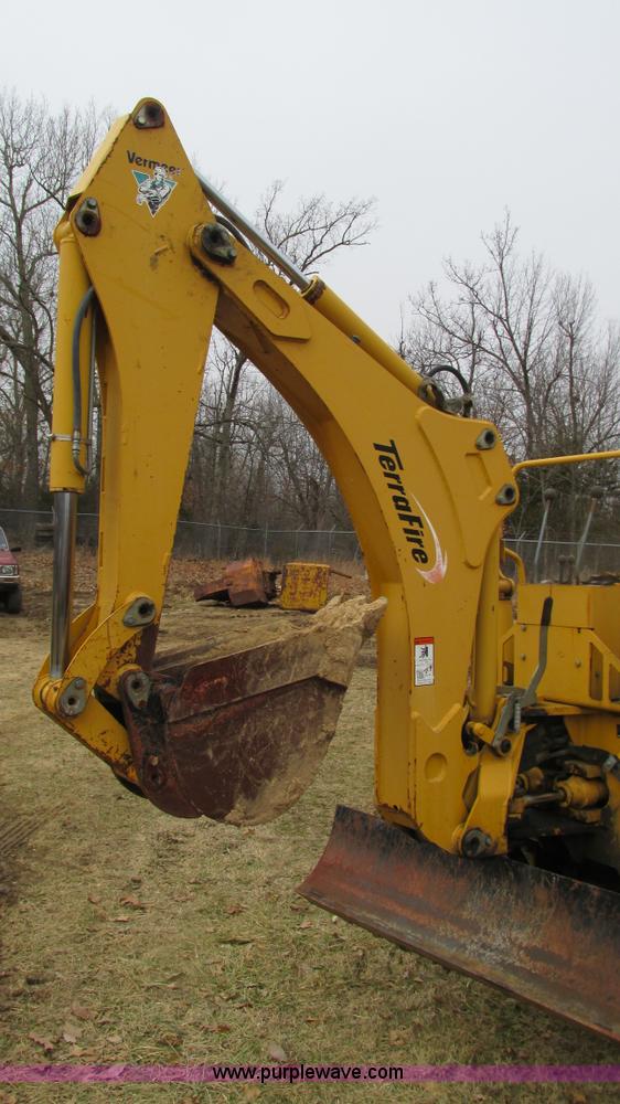 image for item I3103 Vermeer RT850 cable plow