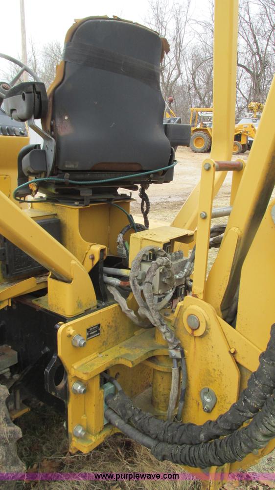 image for item I3103 Vermeer RT850 cable plow