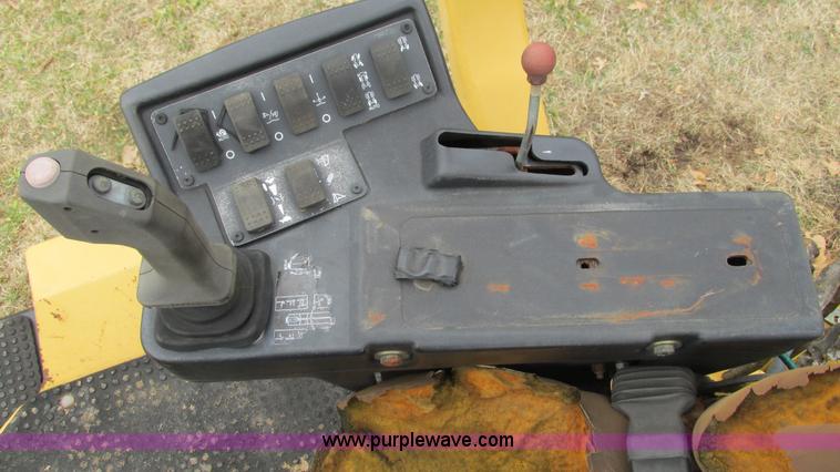 image for item I3103 Vermeer RT850 cable plow