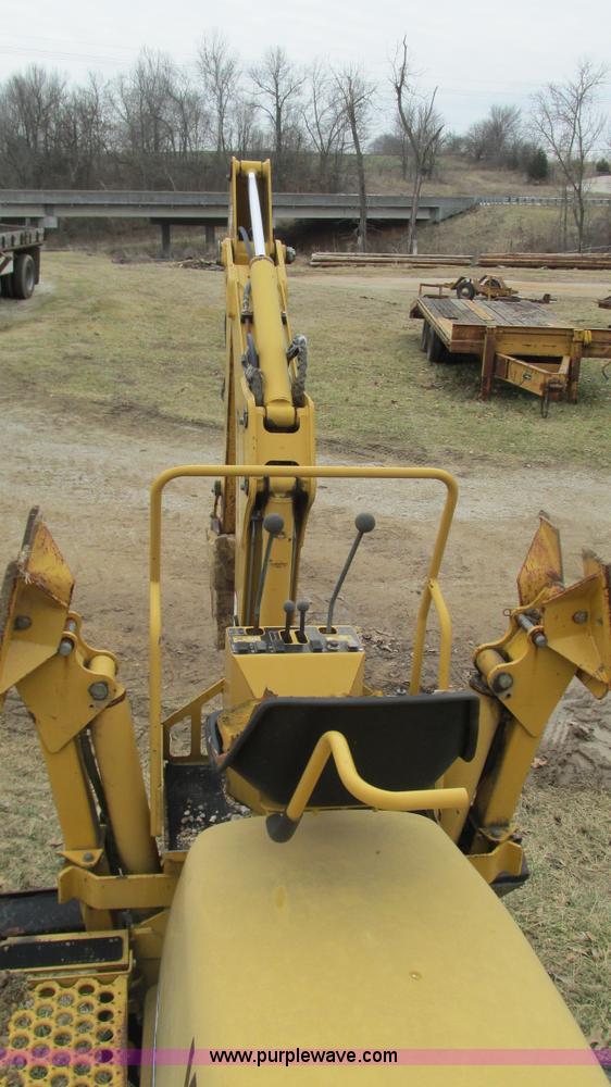 image for item I3103 Vermeer RT850 cable plow