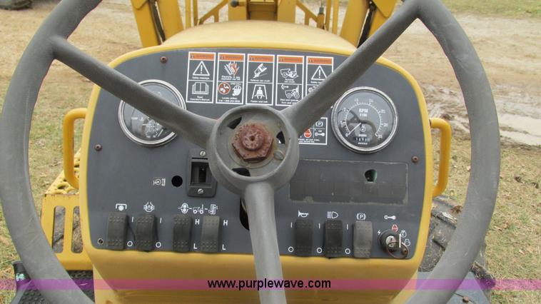 image for item I3103 Vermeer RT850 cable plow