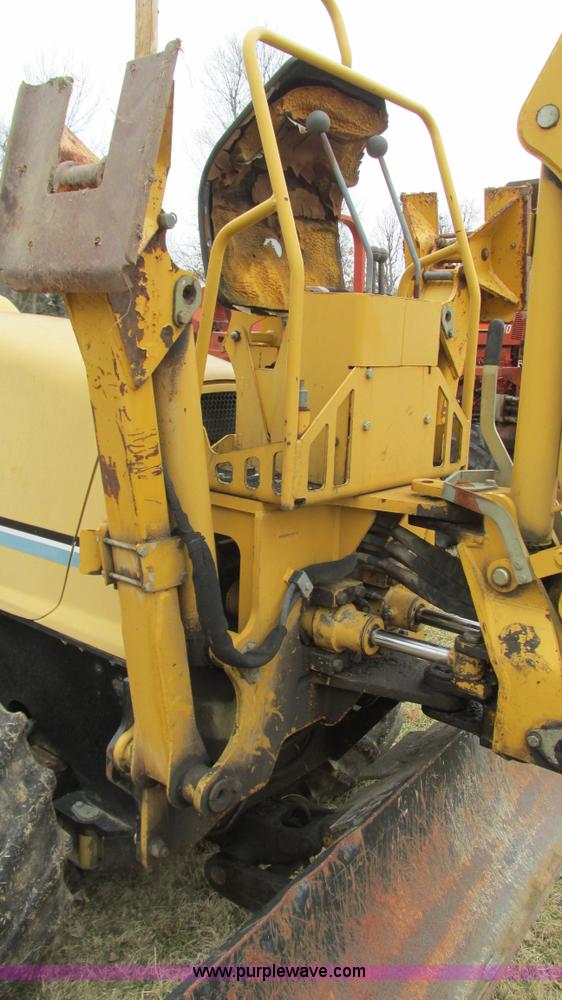 image for item I3103 Vermeer RT850 cable plow